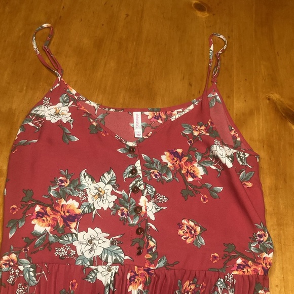 Xhilaration Floral Sleeveless V-Neck Pleated Midi Sun Dress - Picture 5 of 10